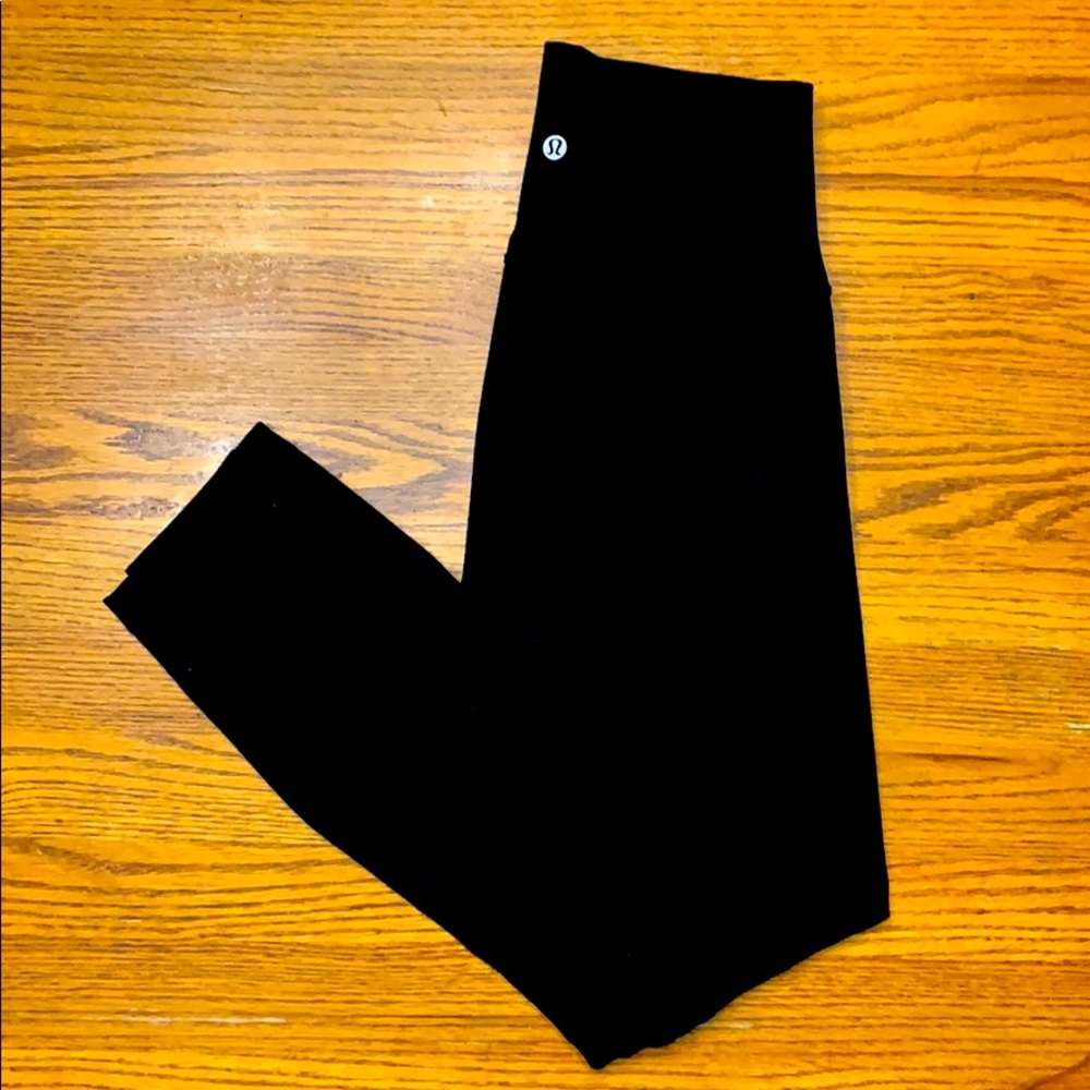 Lululemon Black 6 High Rise
